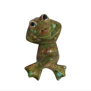 1975 Vintage Ceramic  Frog Figurine Lying Down - Duncan Ceramic Products, Inc-1a